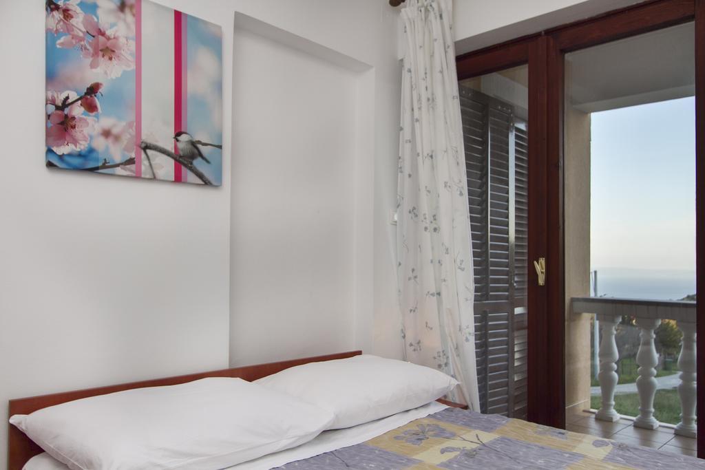Apartments Rajkovic Labin  Habitación foto