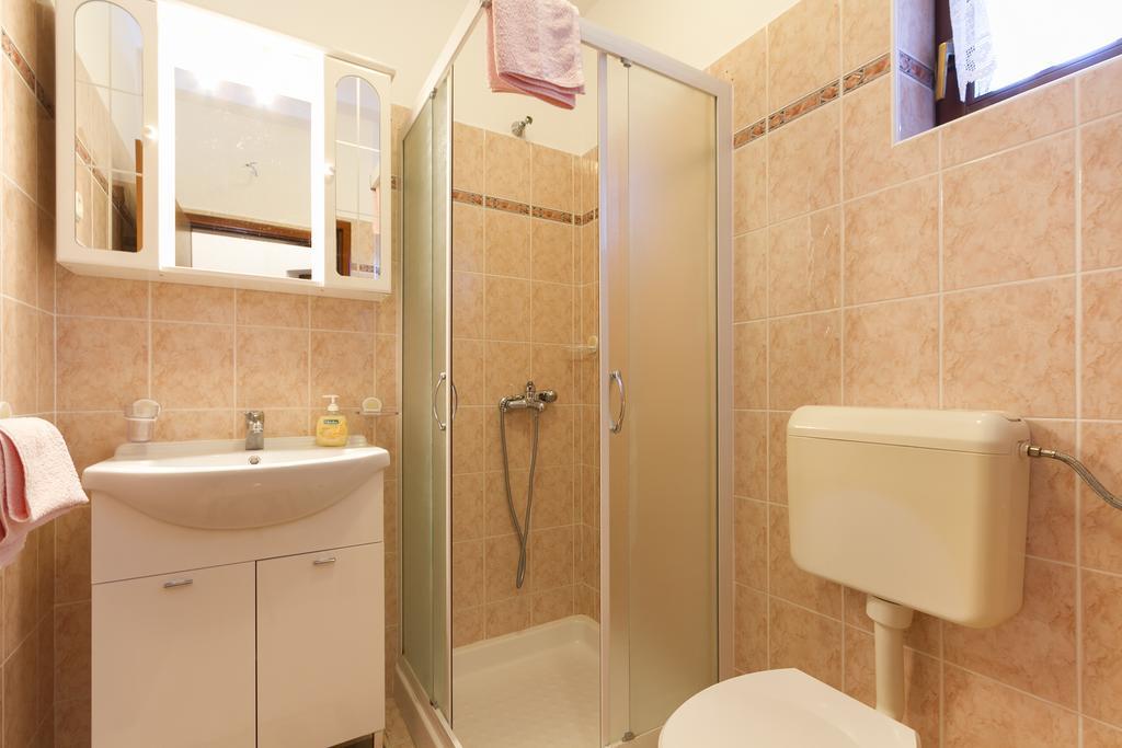Apartments Rajkovic Labin  Habitación foto